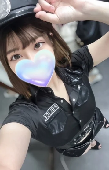 芹沢あいか(23)