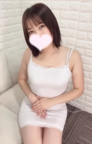 愛沢みりあ(25)