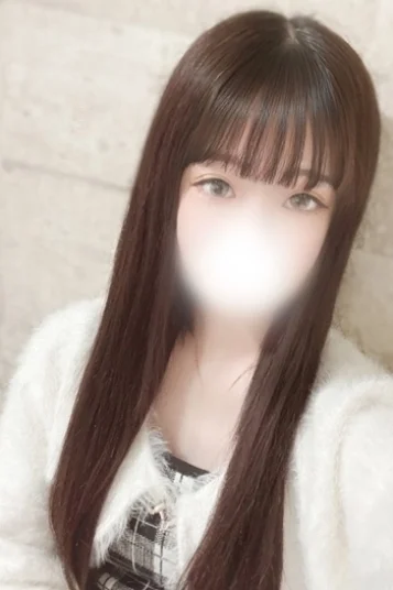 白咲まい(23)