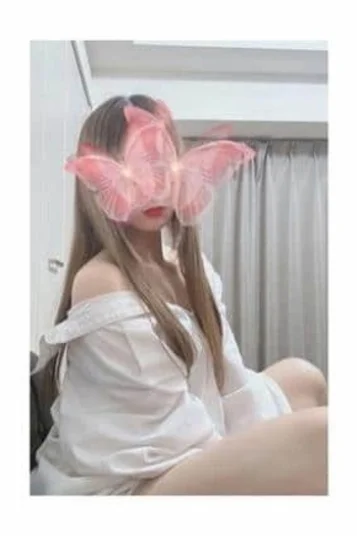雨宮キキ(24)