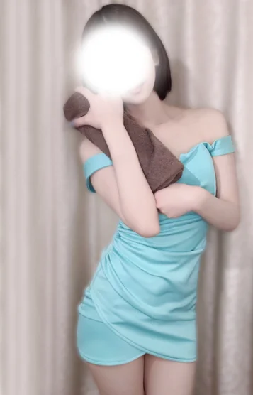夏川ひなた(27)