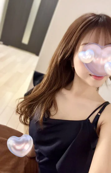長谷川らん(25)