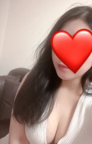 ゆか(25)
