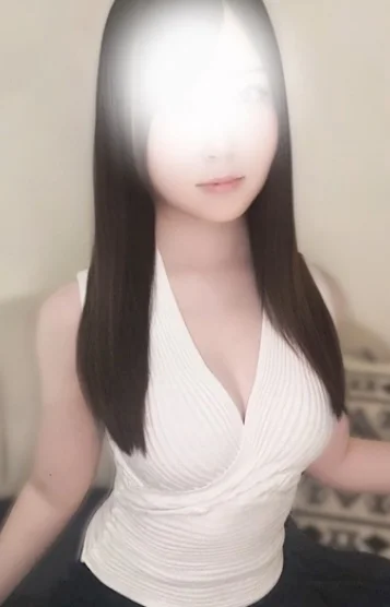 柳瀬 ゆりな(22)