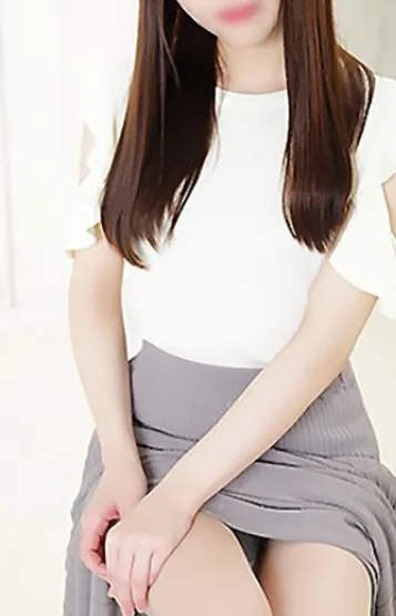 みく(21)