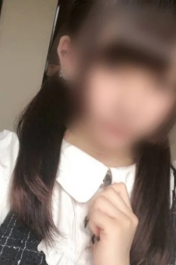 みはな(26)