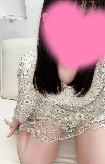 玲（れい）(23)