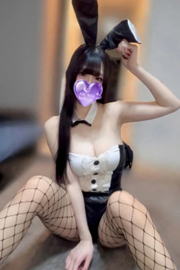 向井りん(25)