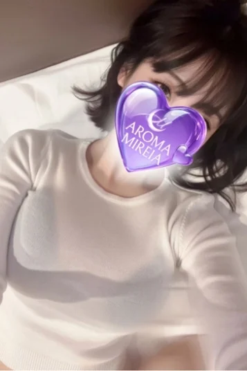 葉山りの(20)