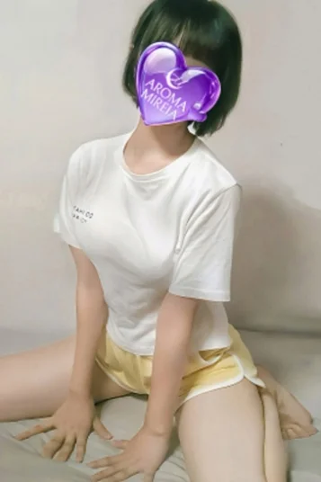 宮崎ひなた(20)