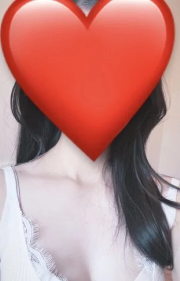 水無瀬かのん(25)