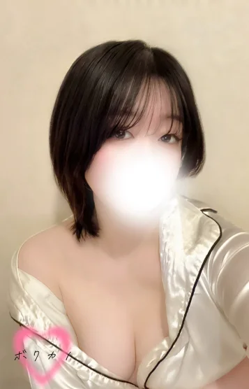 れい(20)