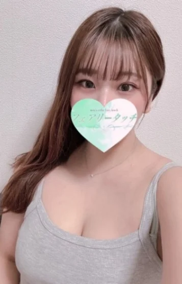 ももな(24)