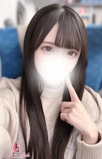 りりさ(22)