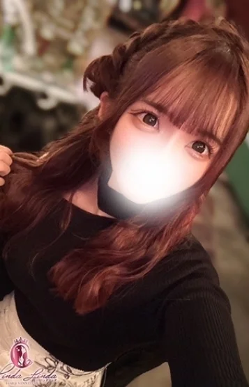 ひな(22)