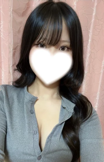 卯月りん(23)