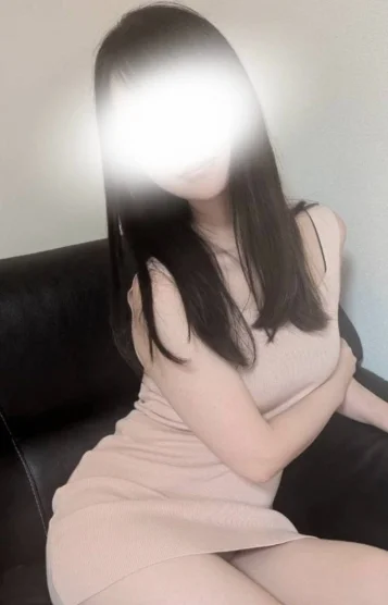 久遠ななせ(26)