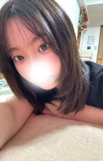 桃瀬ゆあ(21)