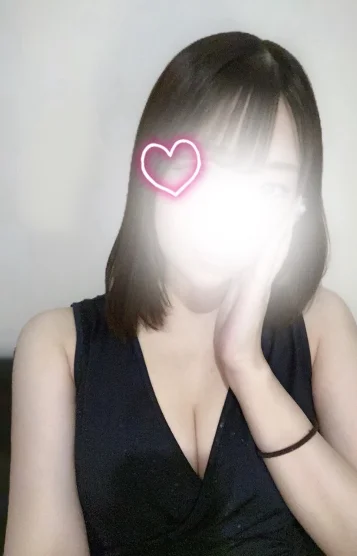 神楽かれん(21)