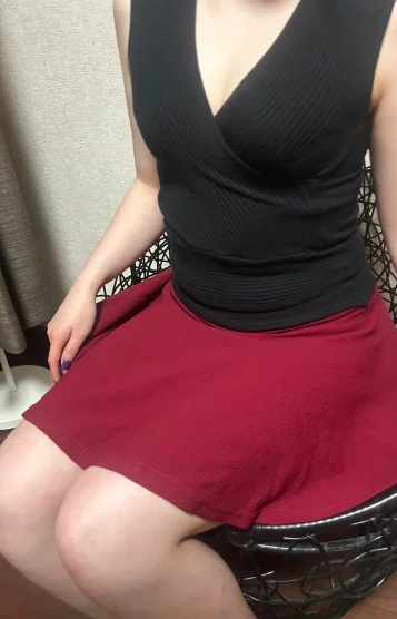 ひな(22)
