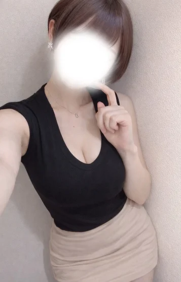 りあ(22)