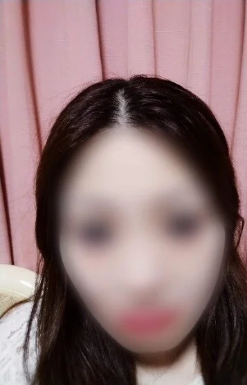 リン(41)