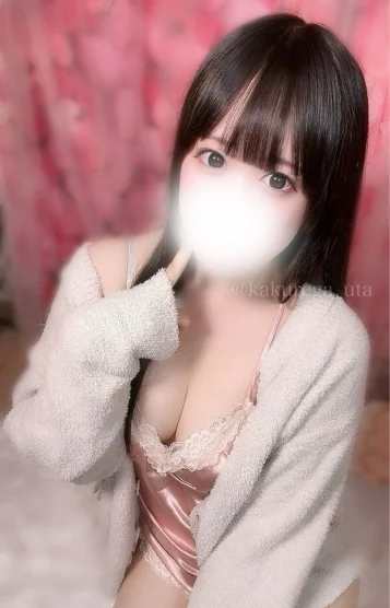 神崎うた(25)