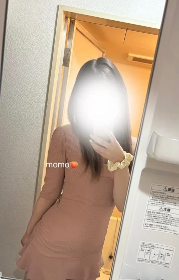 天乃もも(22)