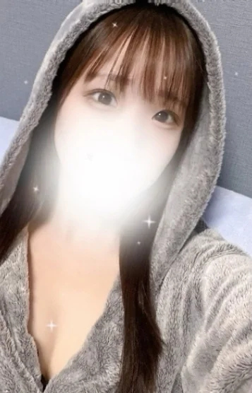 皐月 みおん(24)