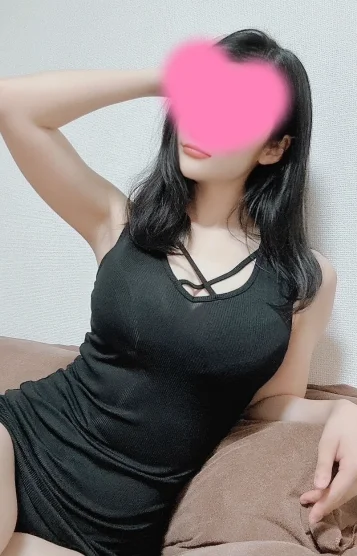 芳澤 かすみ(26)