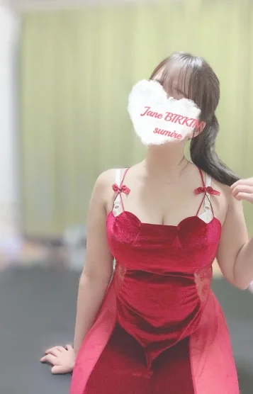 桃空 すみれ(27)