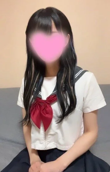 なるせ(19)