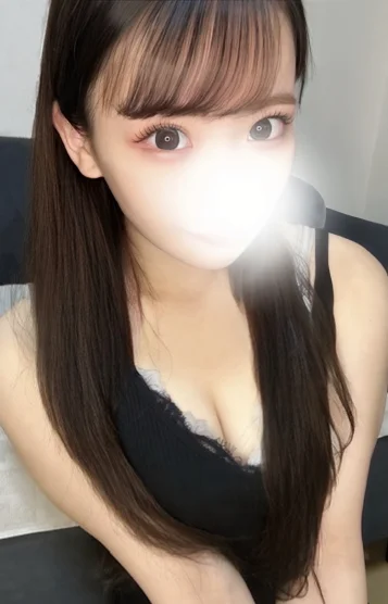 るりな(22)