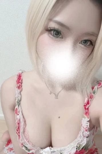 かのん(25)