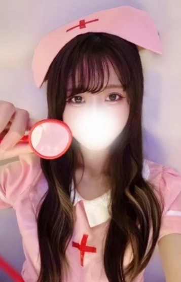 水瀬 なの(22)