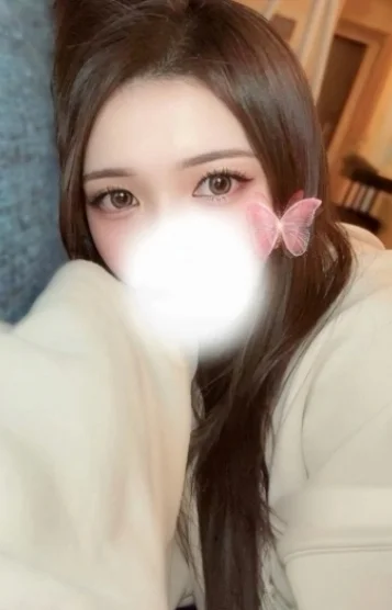 雛沢 レム(23)