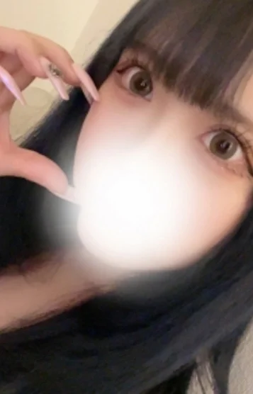 立花 ひなた(21)