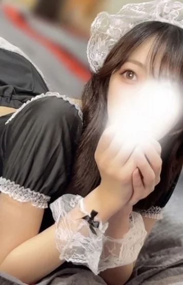 伊澄 ゆりな(22)