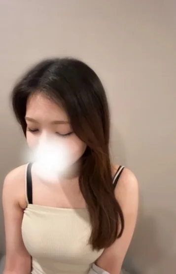 成瀬 ひな(24)