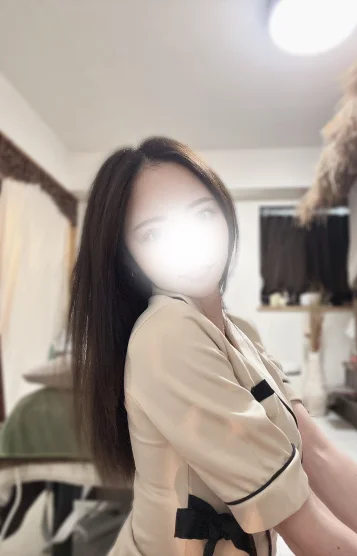 ミナ(28)