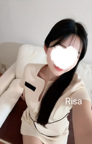 りさ(25)