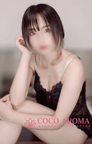 マオ(27)