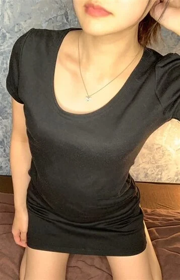 まりの(23)