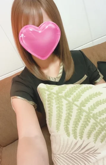 葵(あおい)(24)
