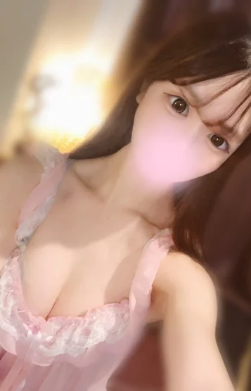 みりな(24)