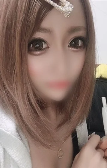 名琉(26)
