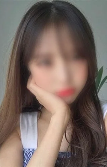 有紗(23)