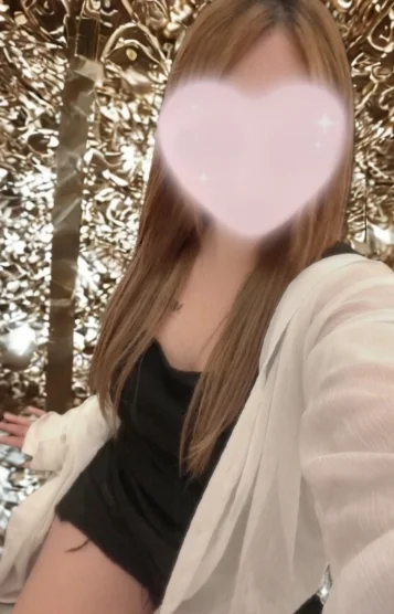 そら(24)