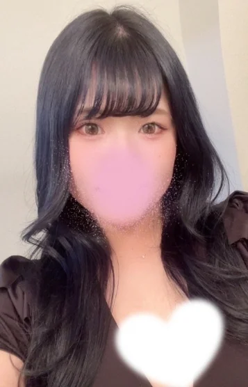 めい(26)