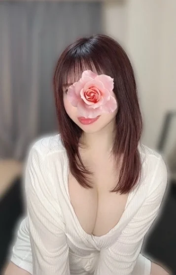 紗倉あずみ(33)